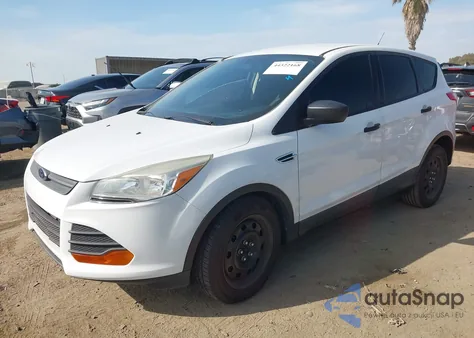 2014 Ford Escape S z USA, uszkodzony, nr VIN 1FMCU0F76EUD25253